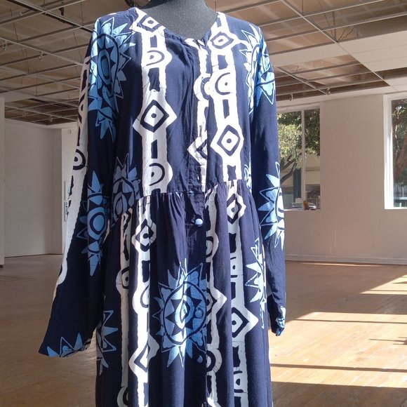 Blue and white geometric/ Western / ethnic printed long maxi button down dress - Picture 7 of 8
